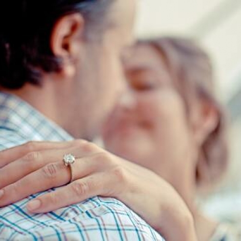 j-n-o-h-amor-assim-02-07-2020